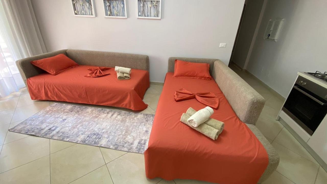 Riviera Apartment Vlora Exterior photo