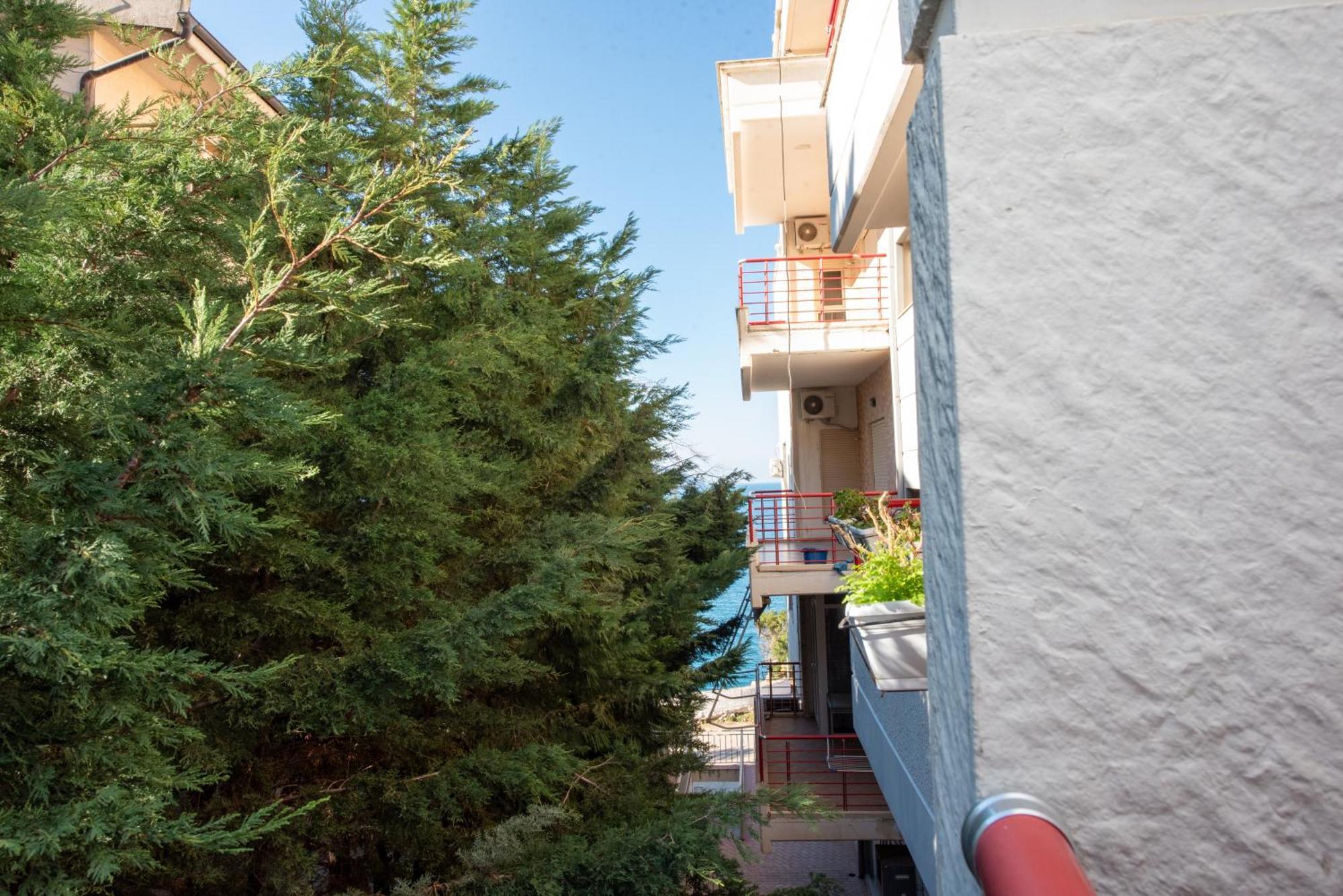 Riviera Apartment Vlora Exterior photo