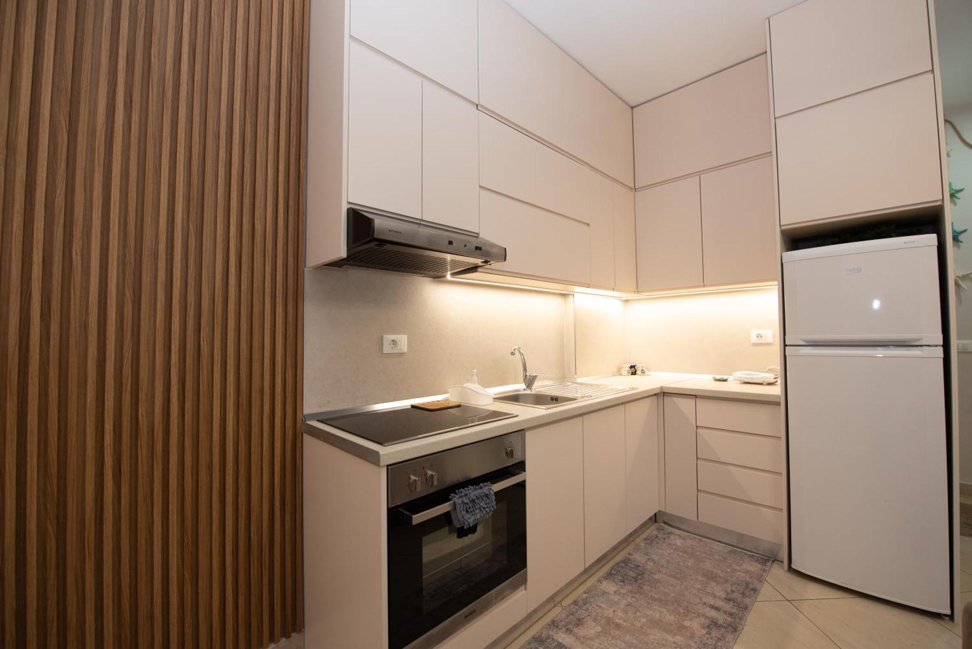 Riviera Apartment Vlora Exterior photo